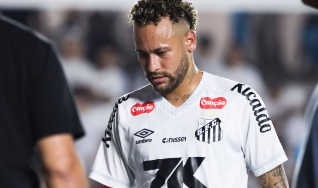 UOL：辛辛那提有意引进内马尔，俱乐部老板打算亲自与球员父亲谈