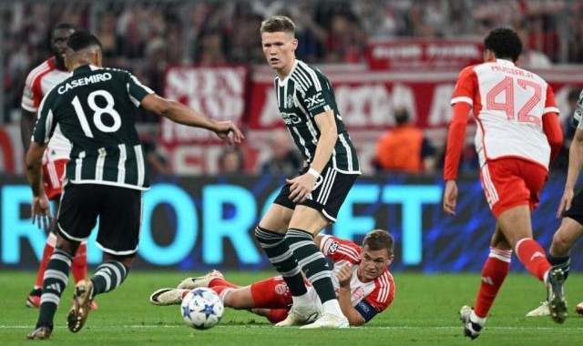 华体会hth登录-麦克托米奈遭曼联球迷怒喷：替补登场不回追，可耻！